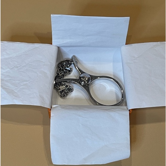 Hermes H logo Filou Chain Glove Holder Clip Silver Tone - Picture 3 of 8